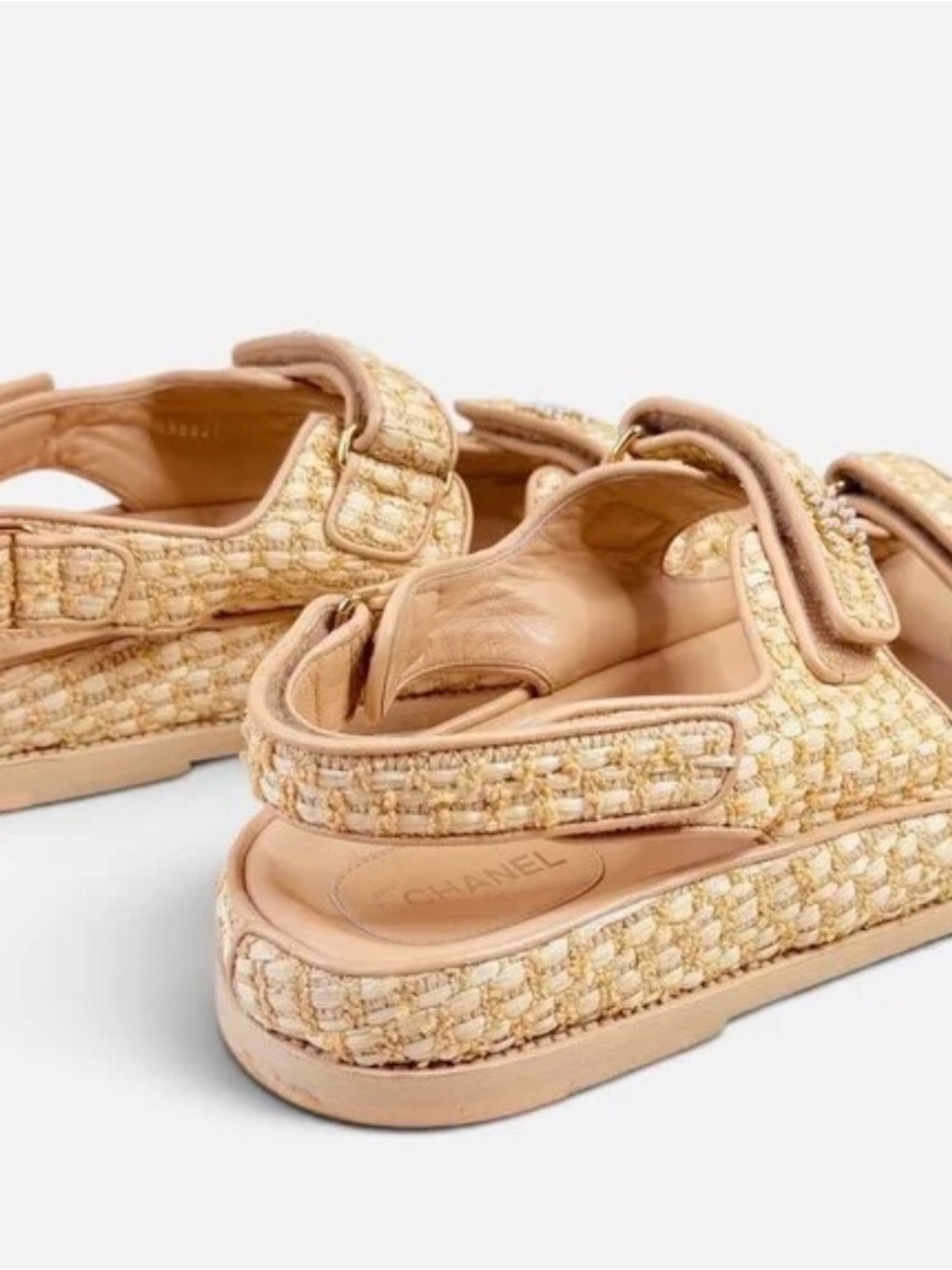 CHANEL sz EU42 raffia Dad Sandals in beige with pearl CC adornment (gently worn) - Picture 7 of 9